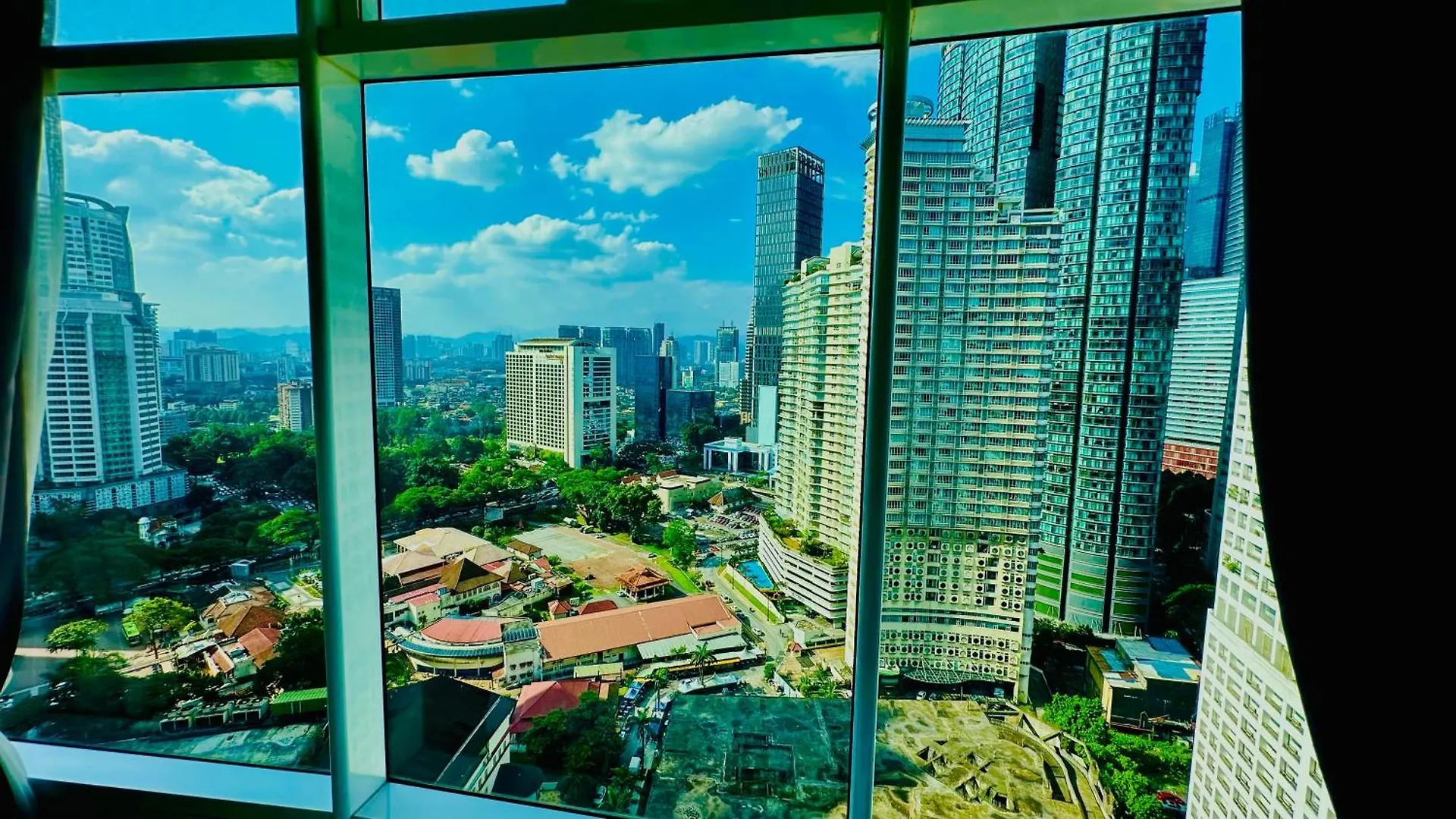 Apartment Vortex Klcc Suites By Cityboxz Kuala Lumpur